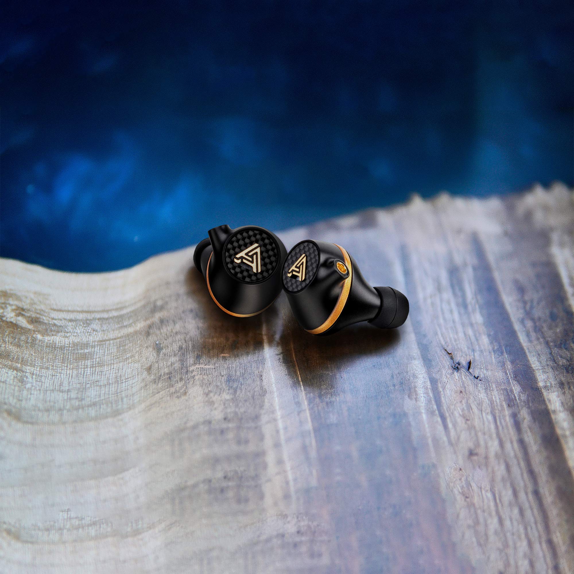 Audeze Euclid In-Ear Planar Magnetic Earphones - Image 10