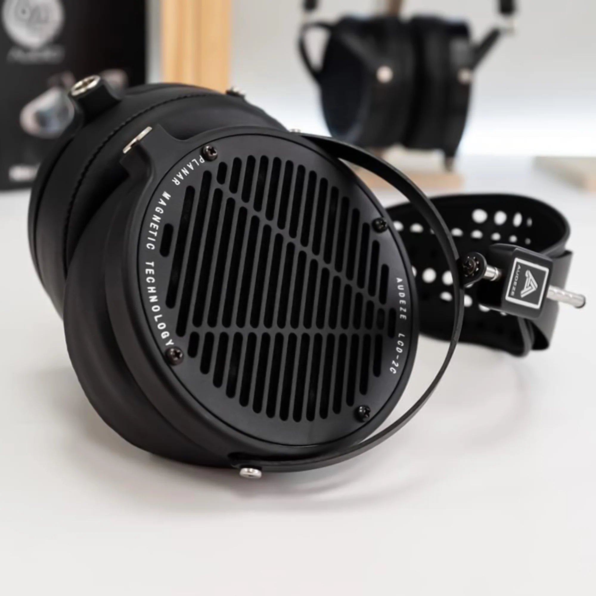 Audeze LCD-2 Classic Open Planar Magnetic Headphones - Image 3