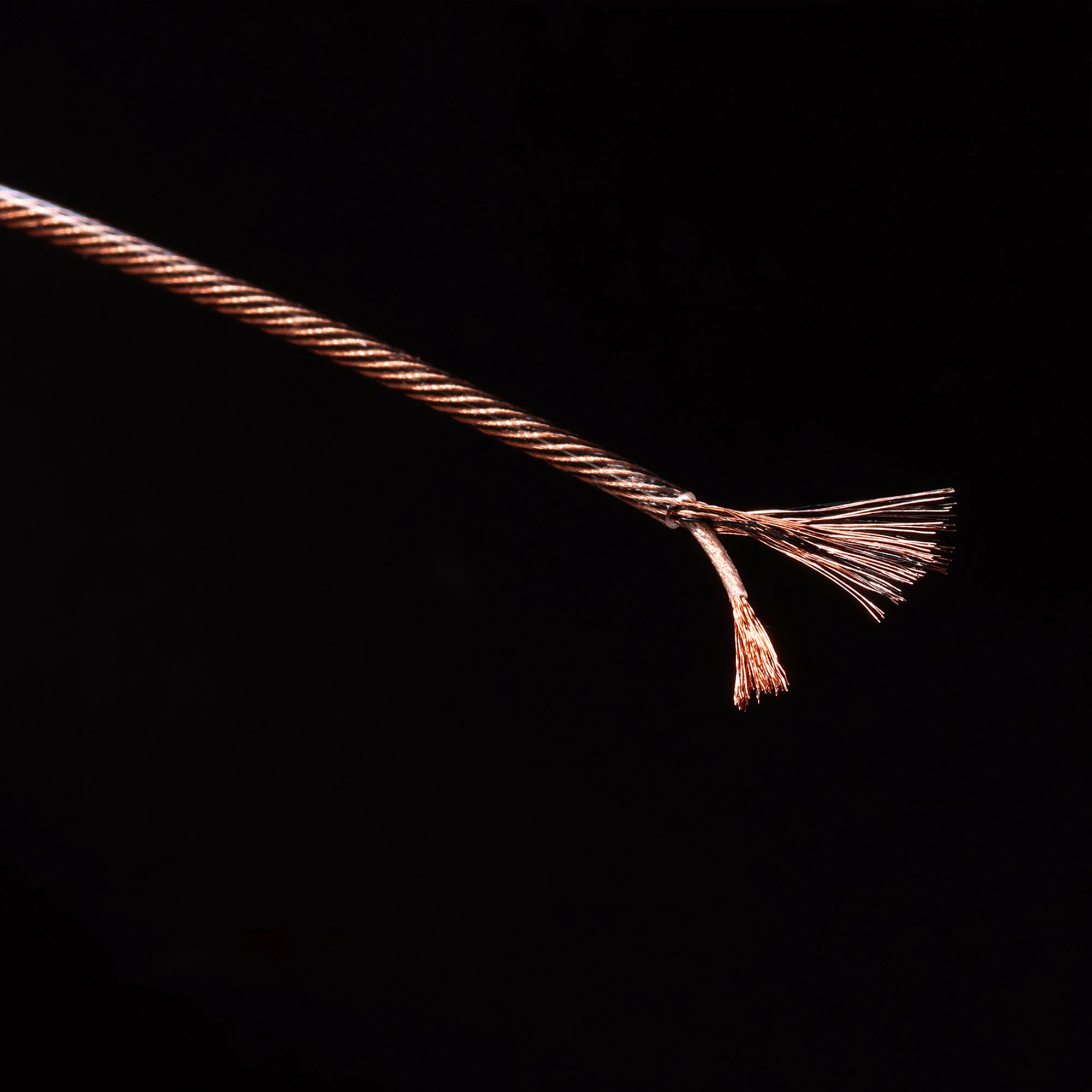 ddHiFi BC130B Air Nyx Earphone Upgrade Cable - Image 6