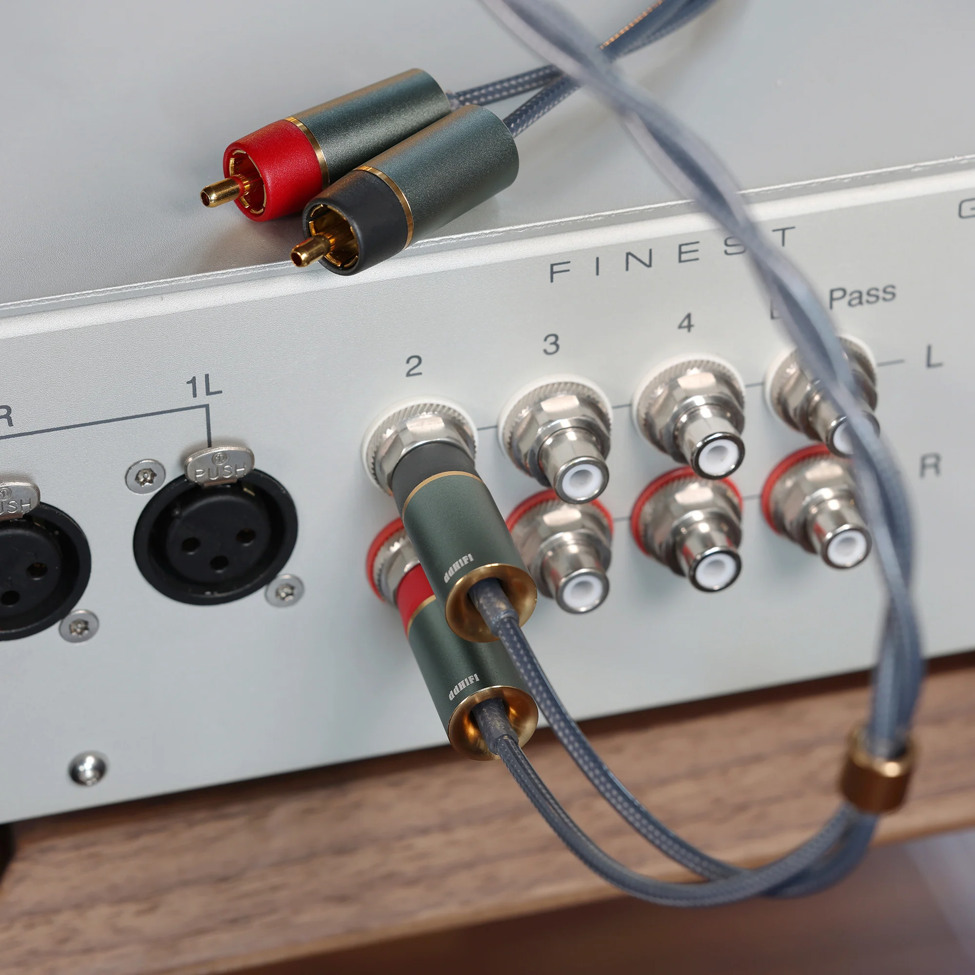 ddHiFi RC Series Shielded Silver RCA Interconnect Cable - Image 16