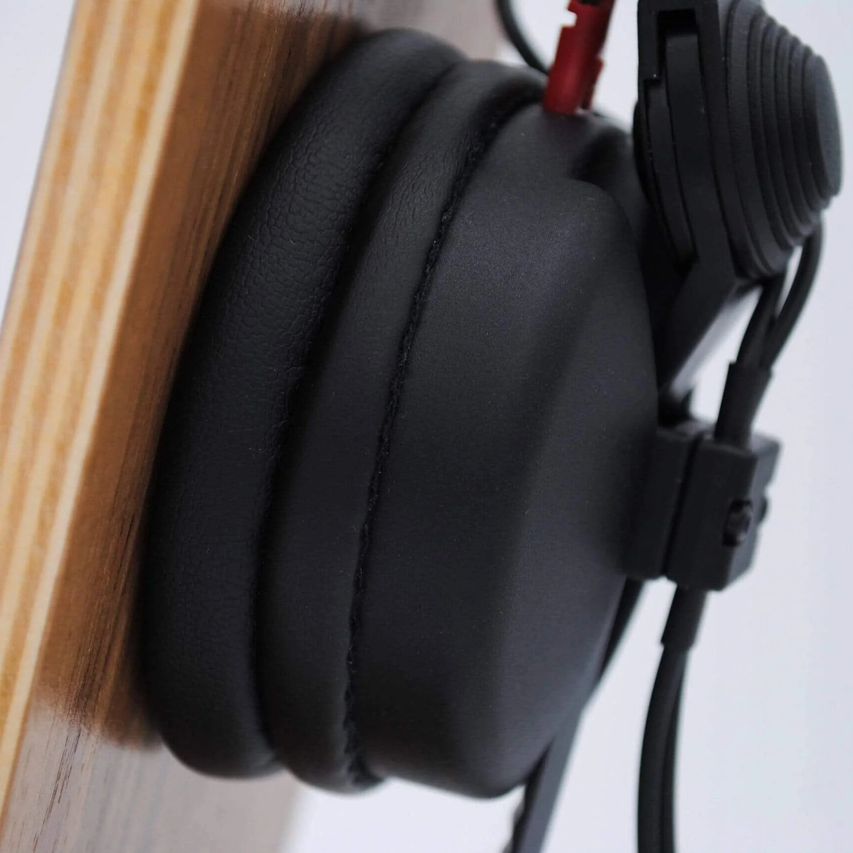 Dekoni Audio Midnight Series Earpads - Image 30