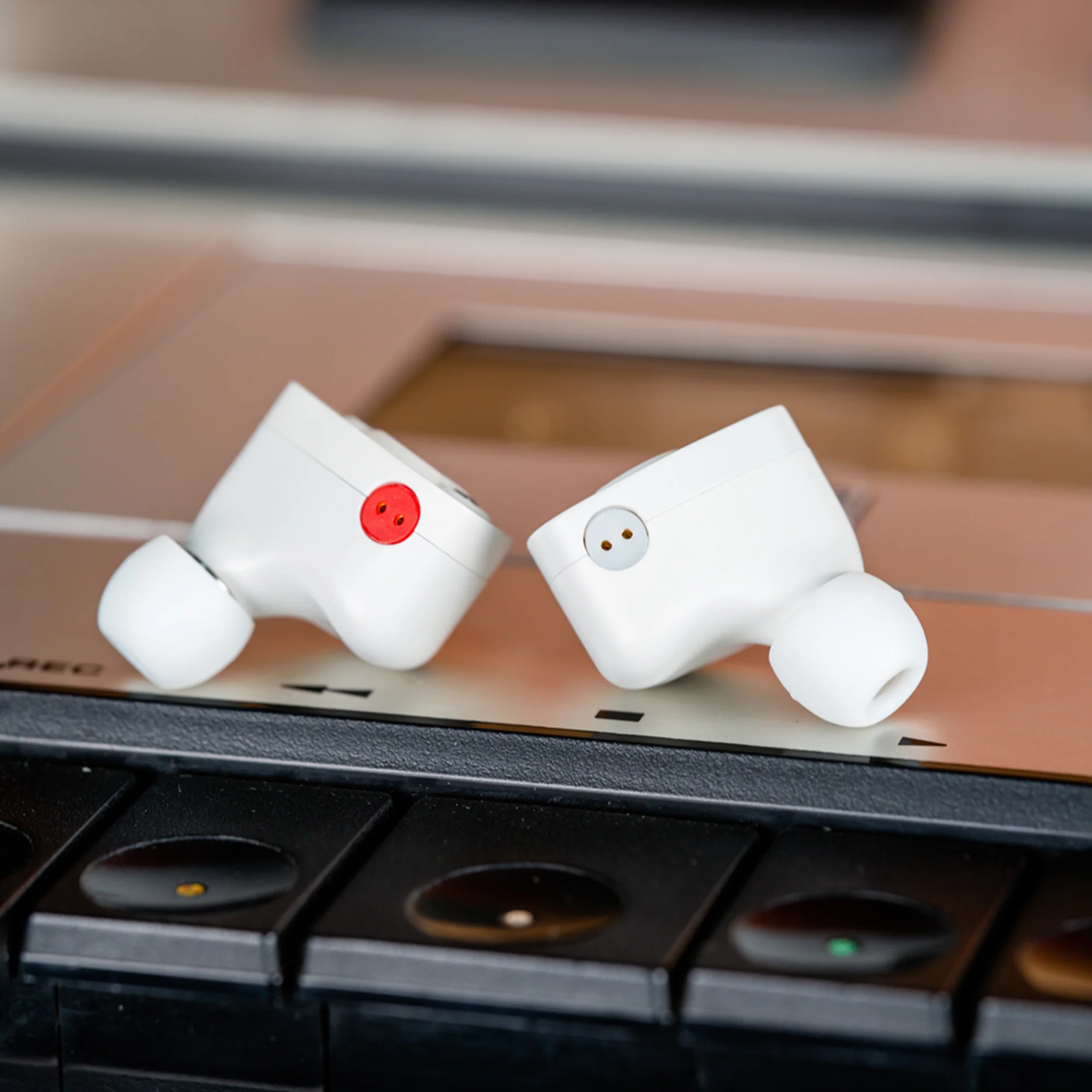 DUNU DK3001BD In-Ear Monitors - Image 10