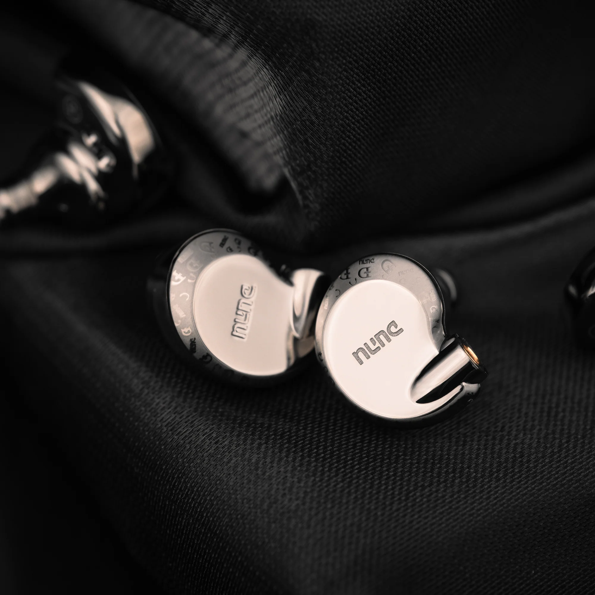 DUNU Falcon Ultra Dynamic In-Ear Earphones - Image 8