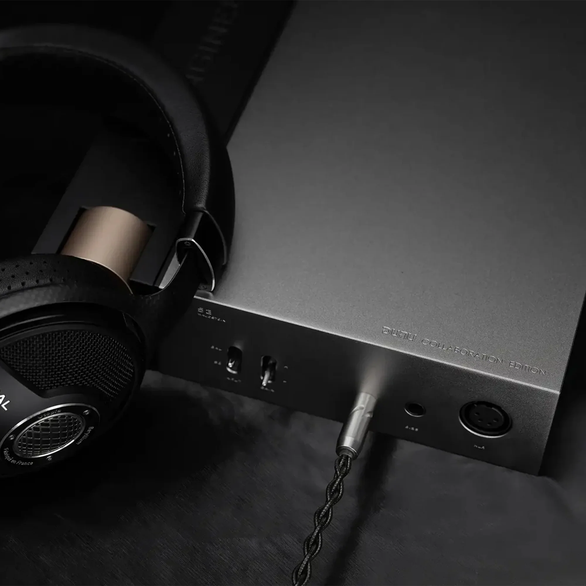 DUNU v53 Headphone Amplifier - Image 3
