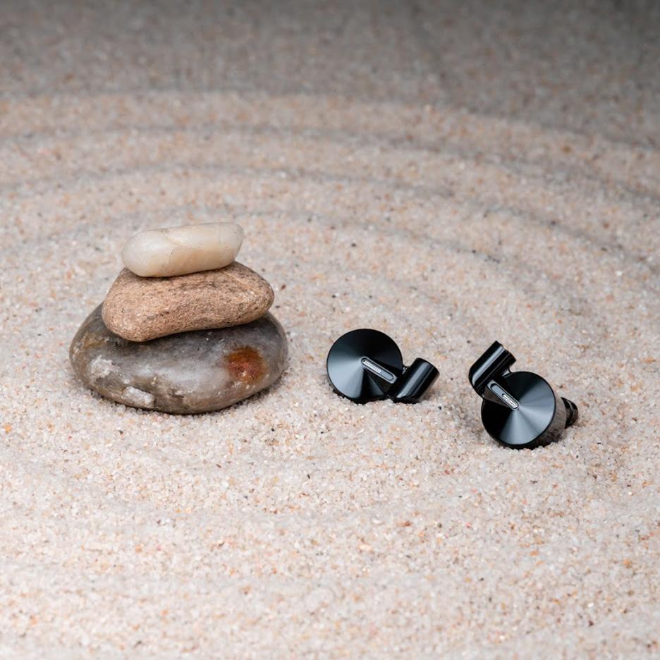 DUNU ZEN Dynamic In-Ear Earphones - Image 6