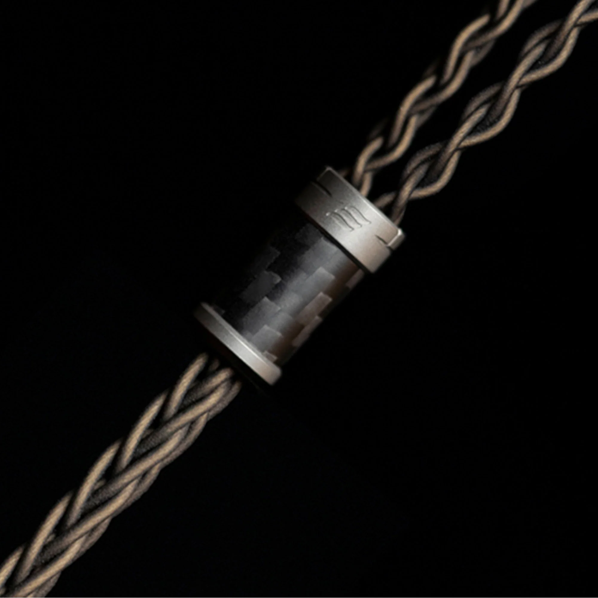 Effect Audio Flagship Series Chiron Earphone Cable - Image 3
