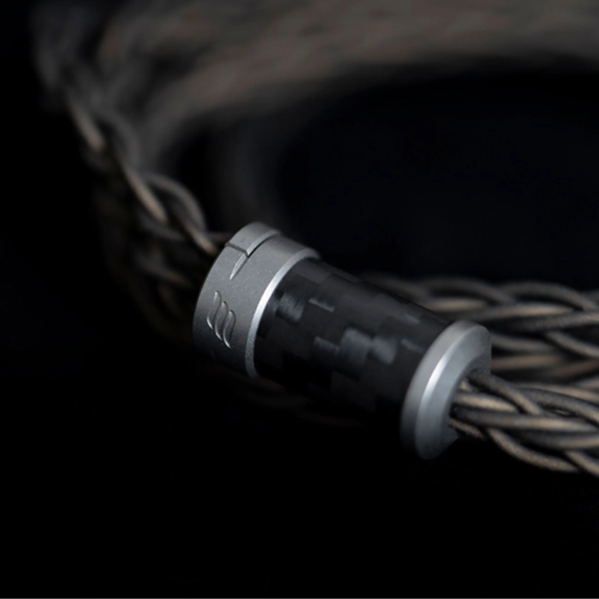 Effect Audio Flagship Series Chiron Earphone Cable - Image 4