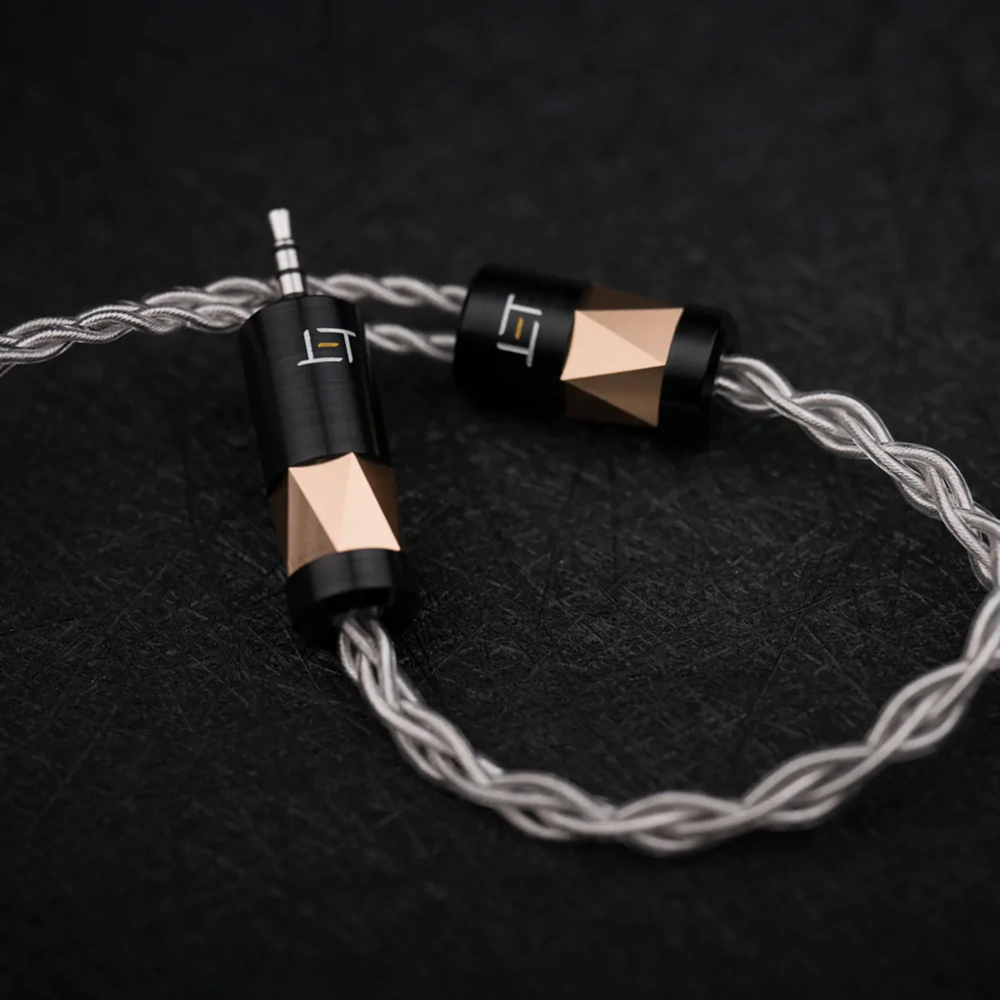 Eletech Prudence In Ear Cable - Image 3