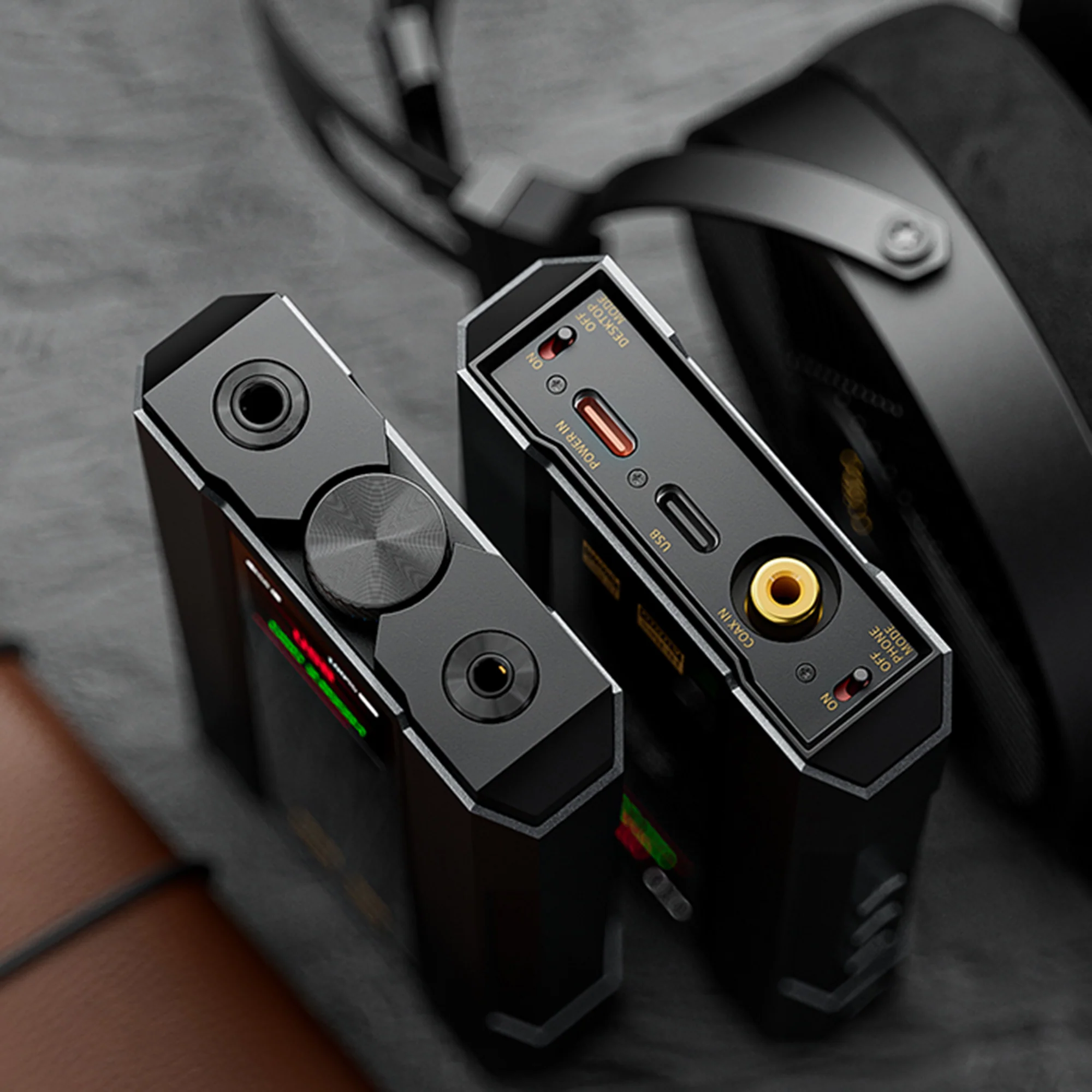 FiiO Q15 Portable DAC & Headphone Amplifier - Image 7