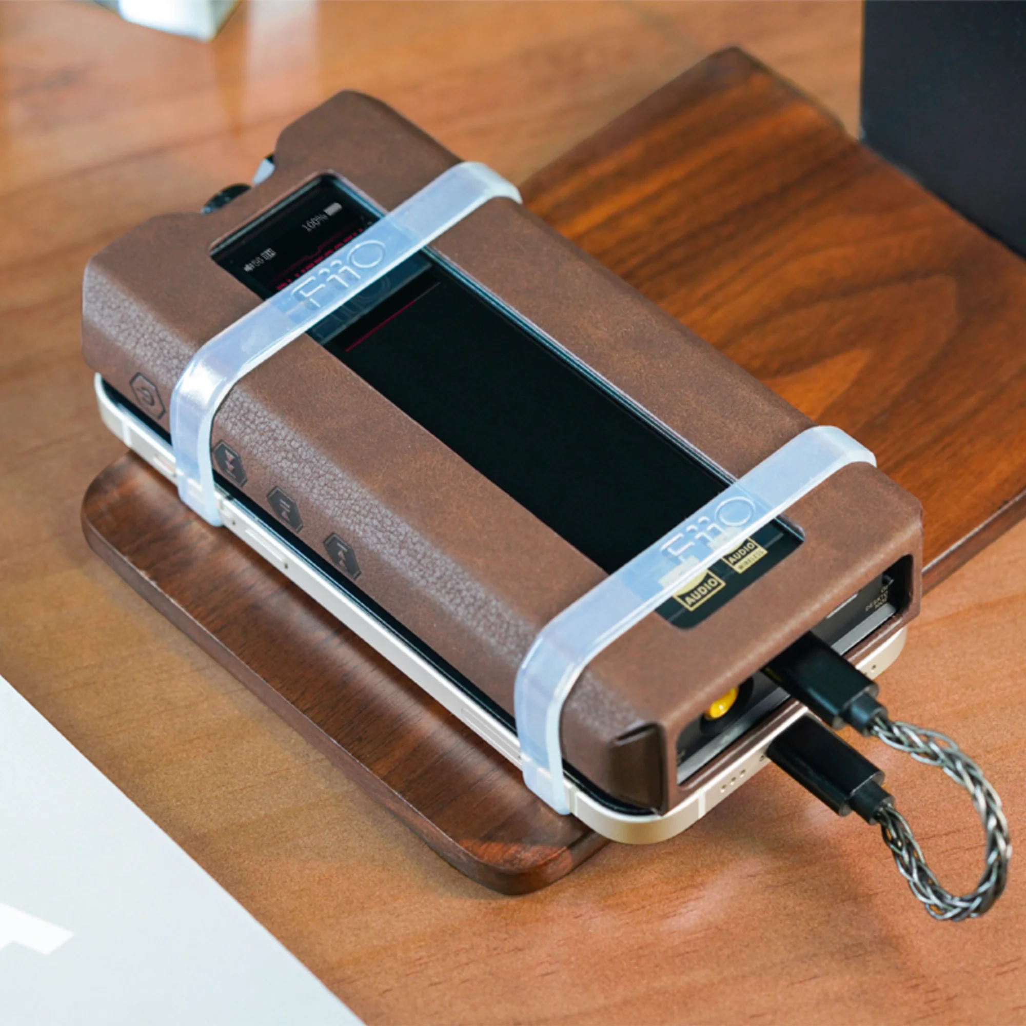 FiiO SK-Q15 Leather Case for Q15 - Image 3