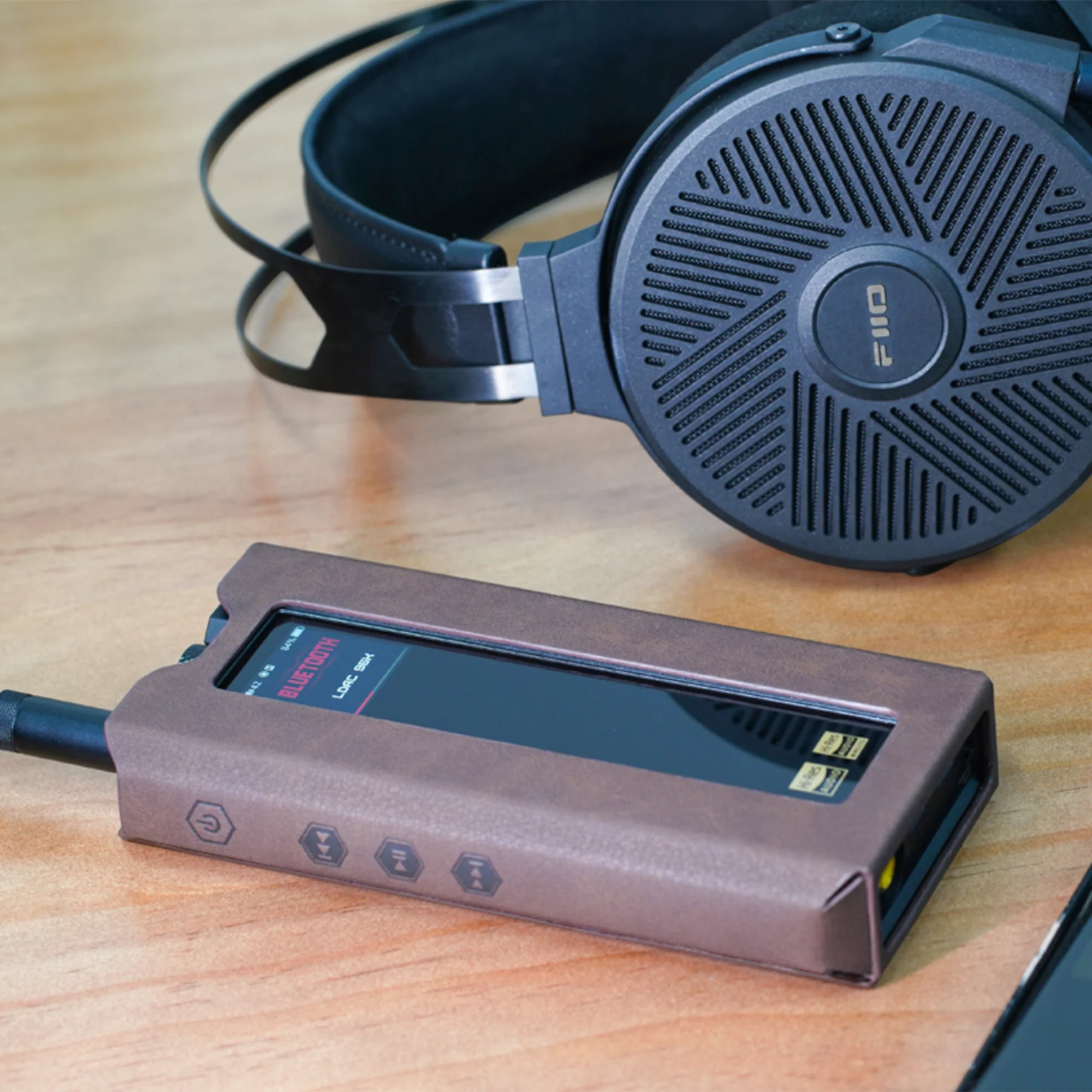 FiiO SK-Q15 Leather Case for Q15 - Image 4