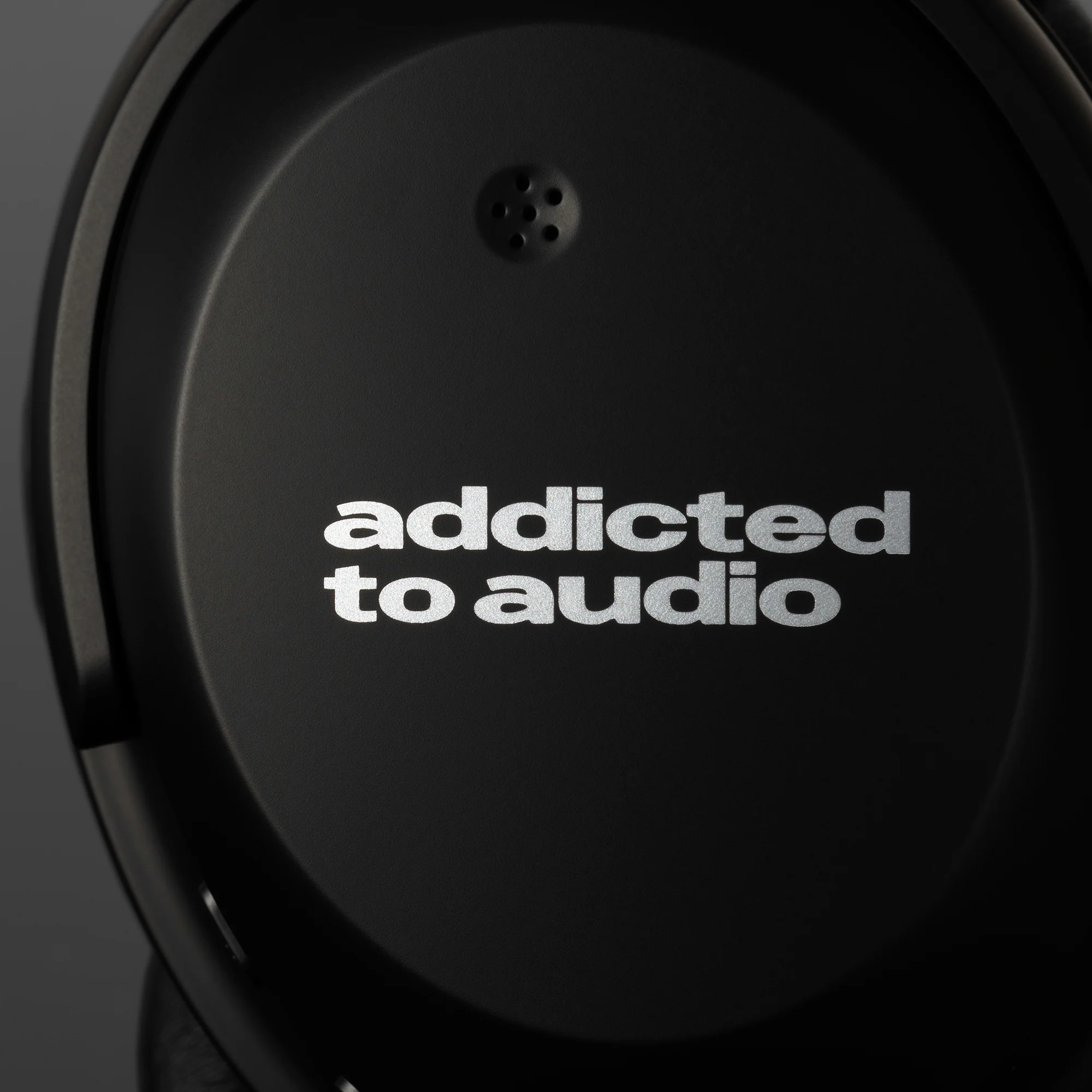 Final Audio UX2000 x A2A Wireless Noise Cancelling Headphones - Image 5