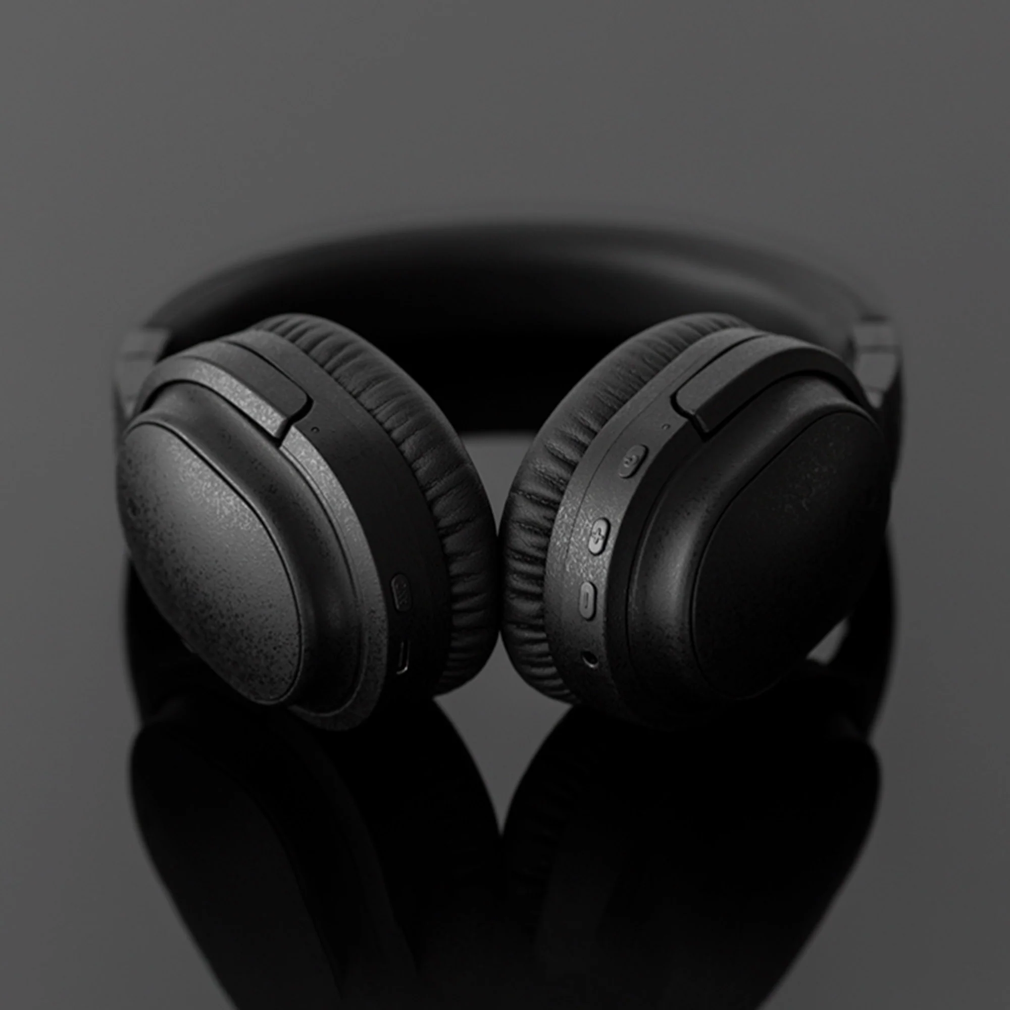 Final Audio UX3000 Wireless Noise Cancelling Headphones - Image 9