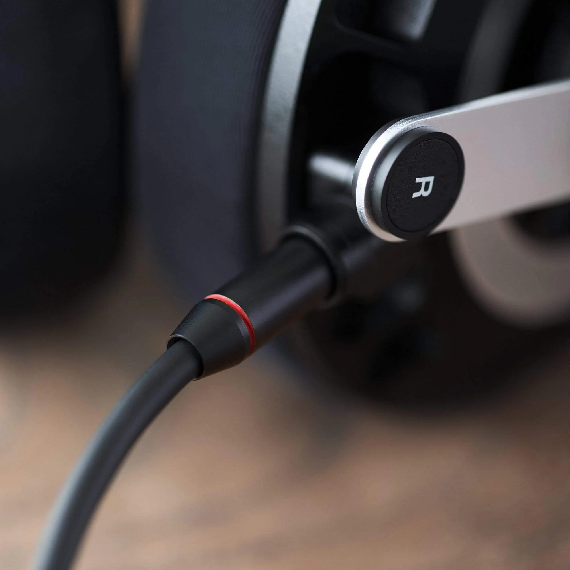 Final Audio D8000 AFDS Open Planar Magnetic Headphones - Image 13