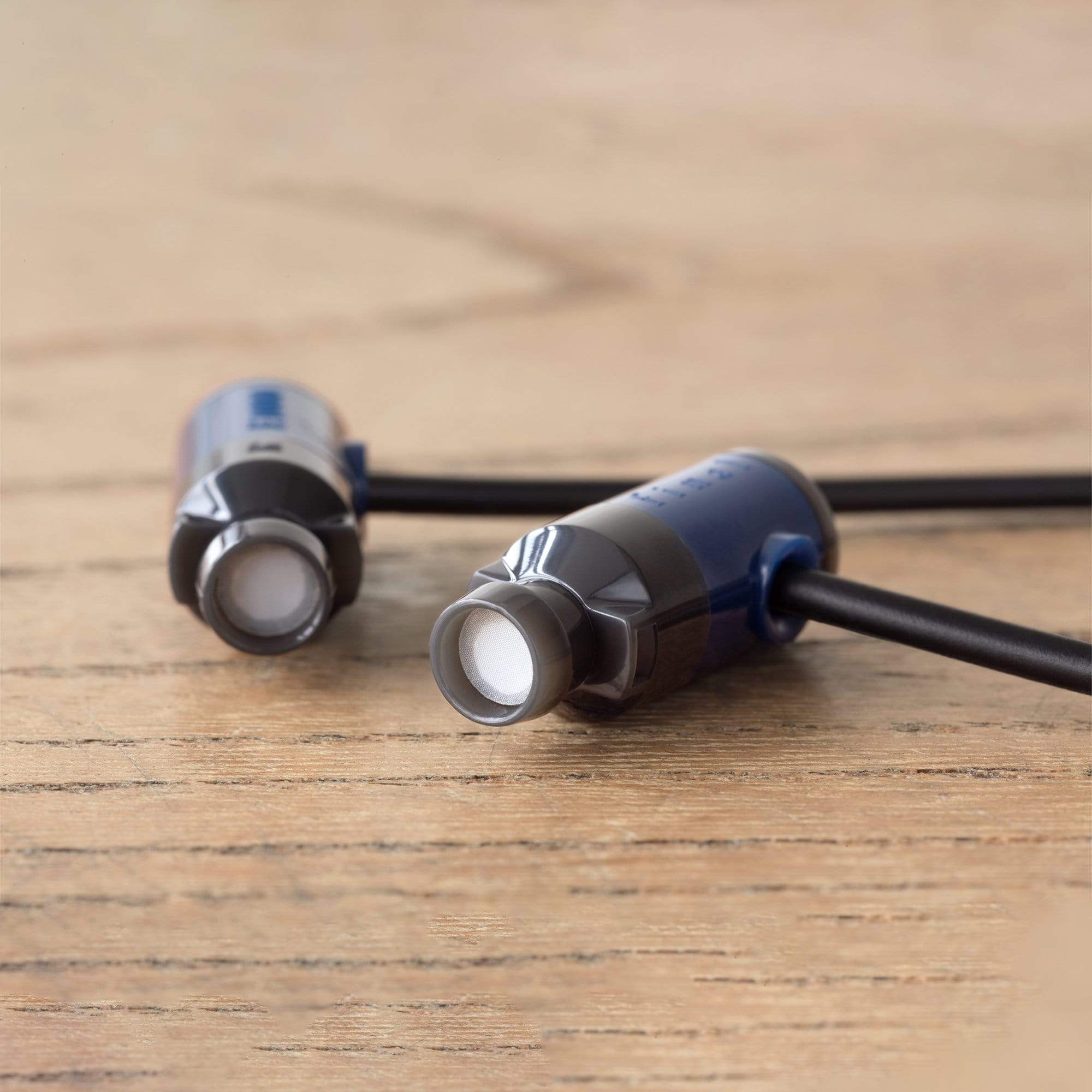 Final Audio E1000 In Ear Headphone - Image 11