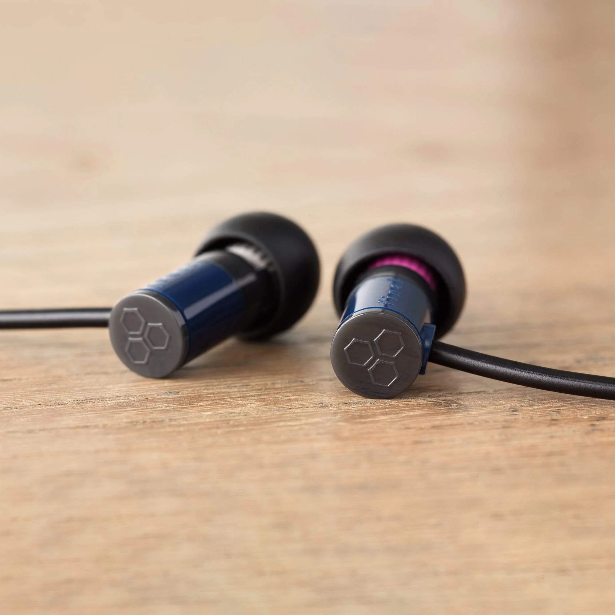 Final Audio E1000 In Ear Headphone - Image 12