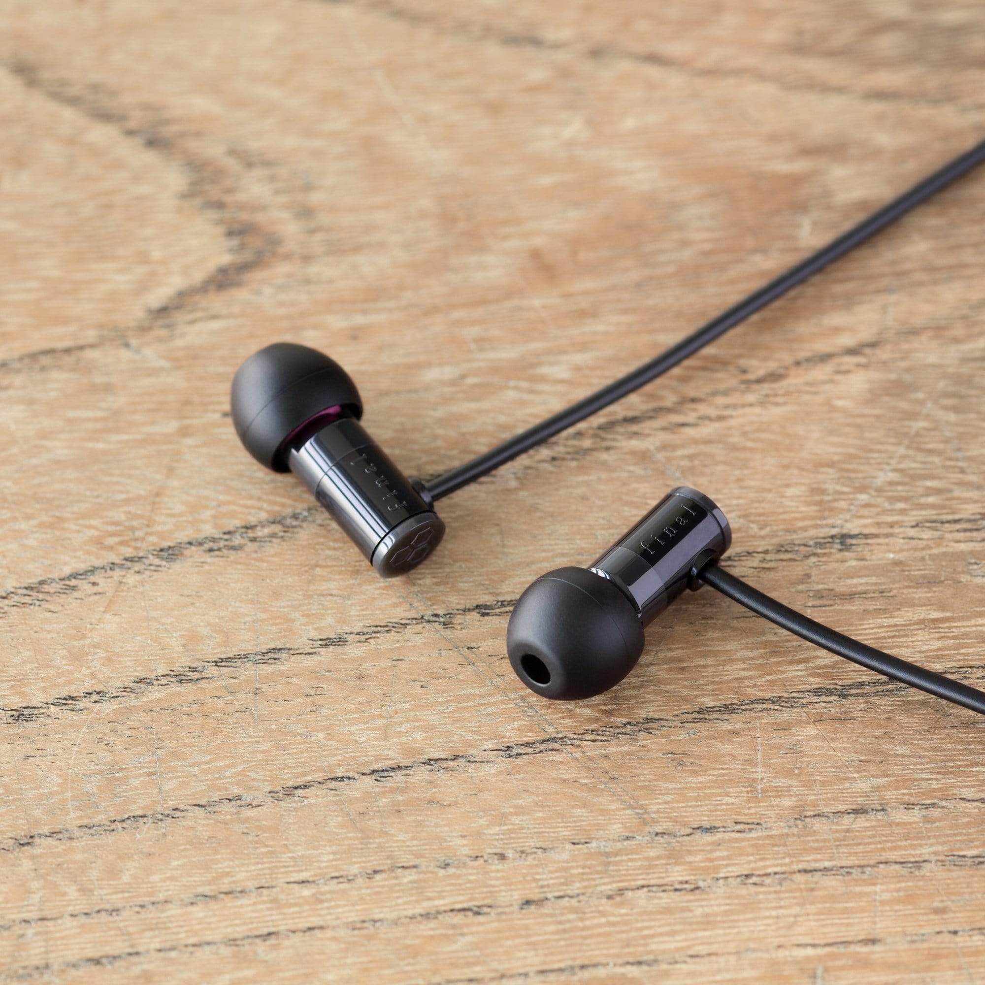 Final Audio E1000 In Ear Headphone - Image 3