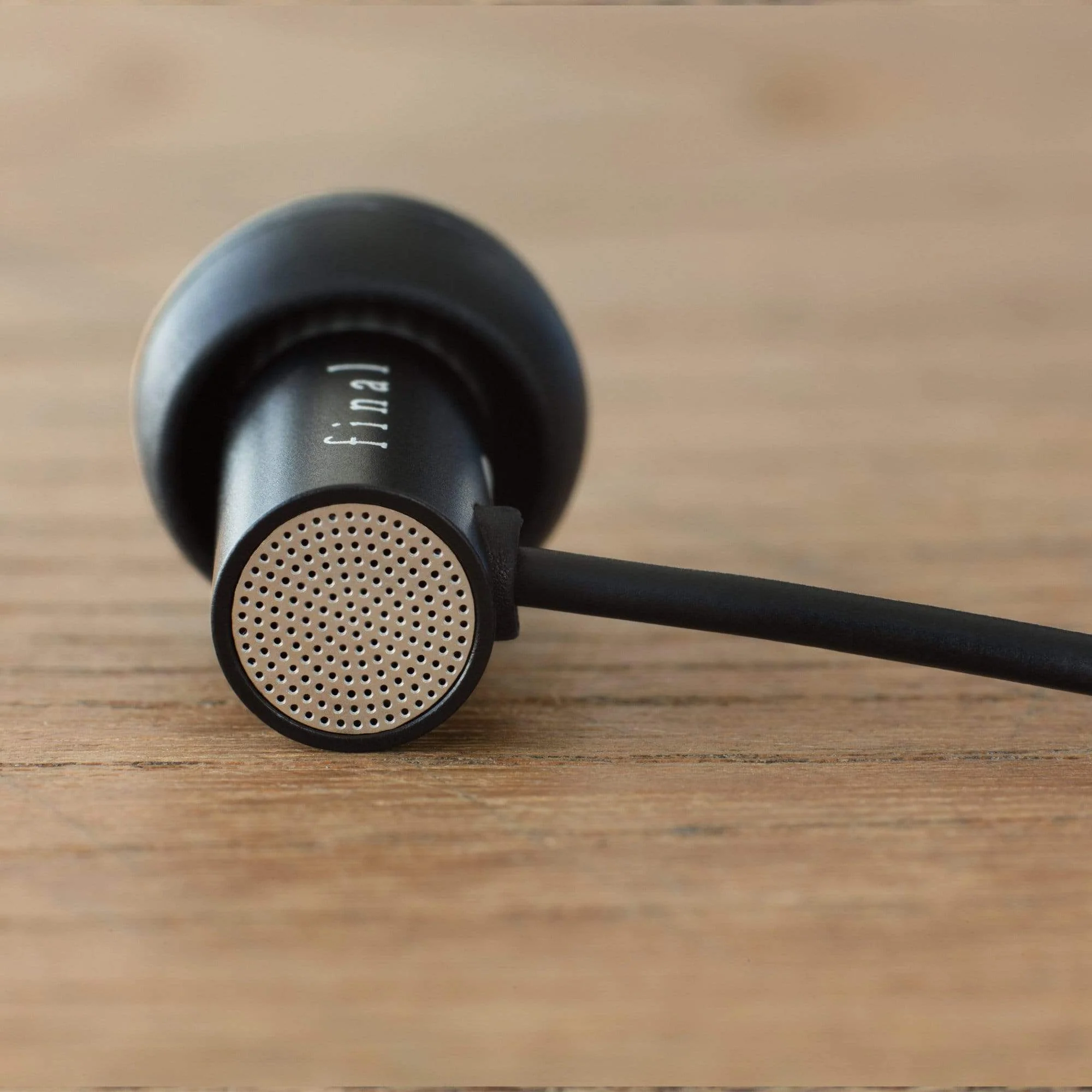 Final Audio E2000 In Ear Headphone - Image 5