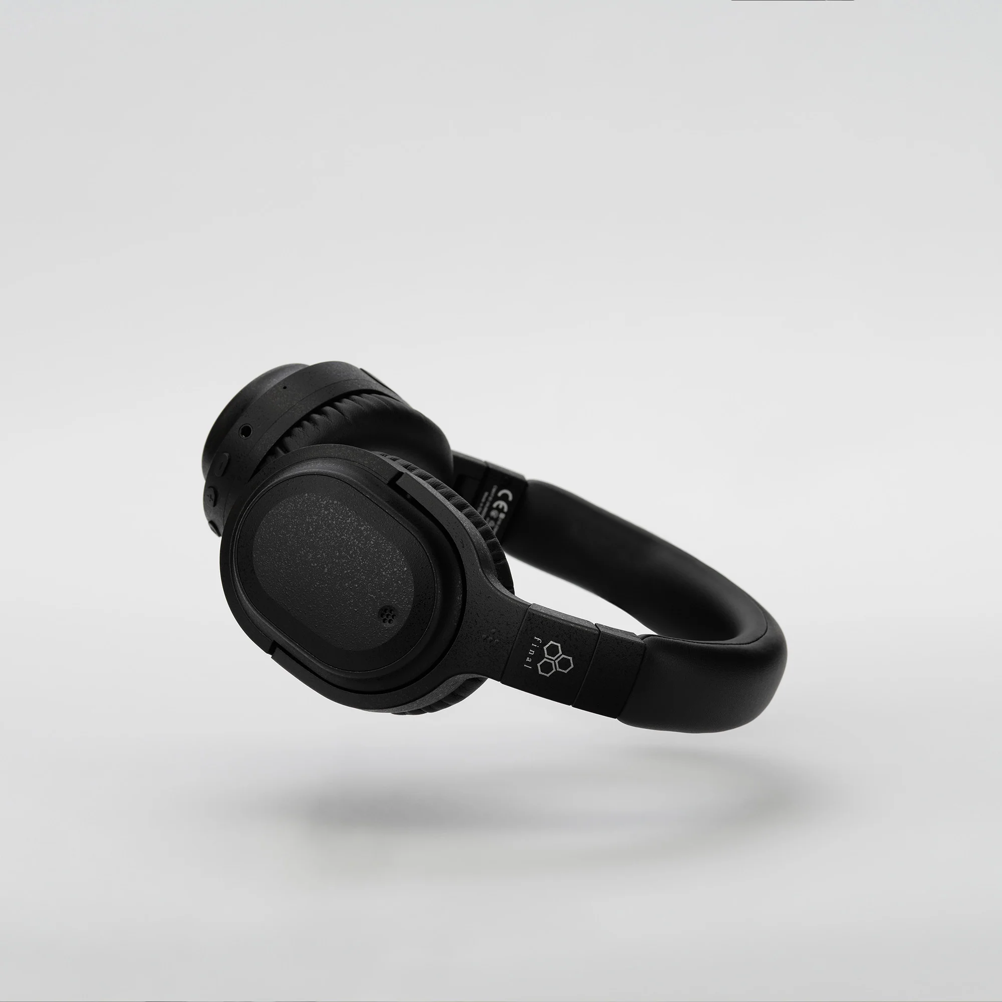Final UX3000 SV Wireless Noise Cancelling Headphones - Image 6