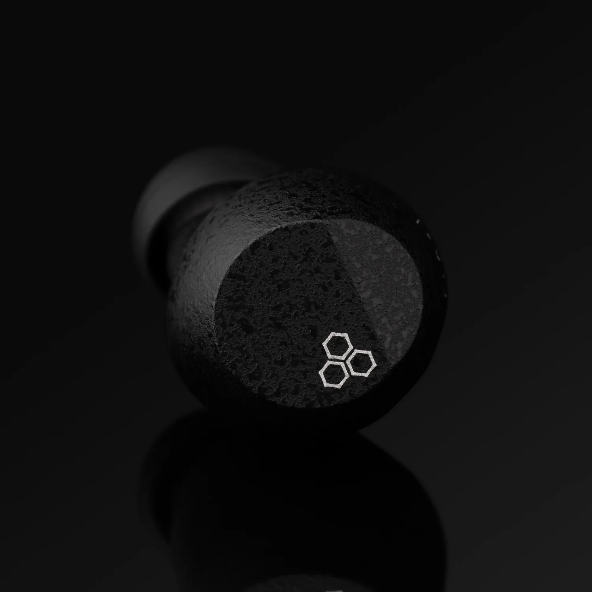 Final ZE3000 SV Black True Wireless Earphones - Image 8