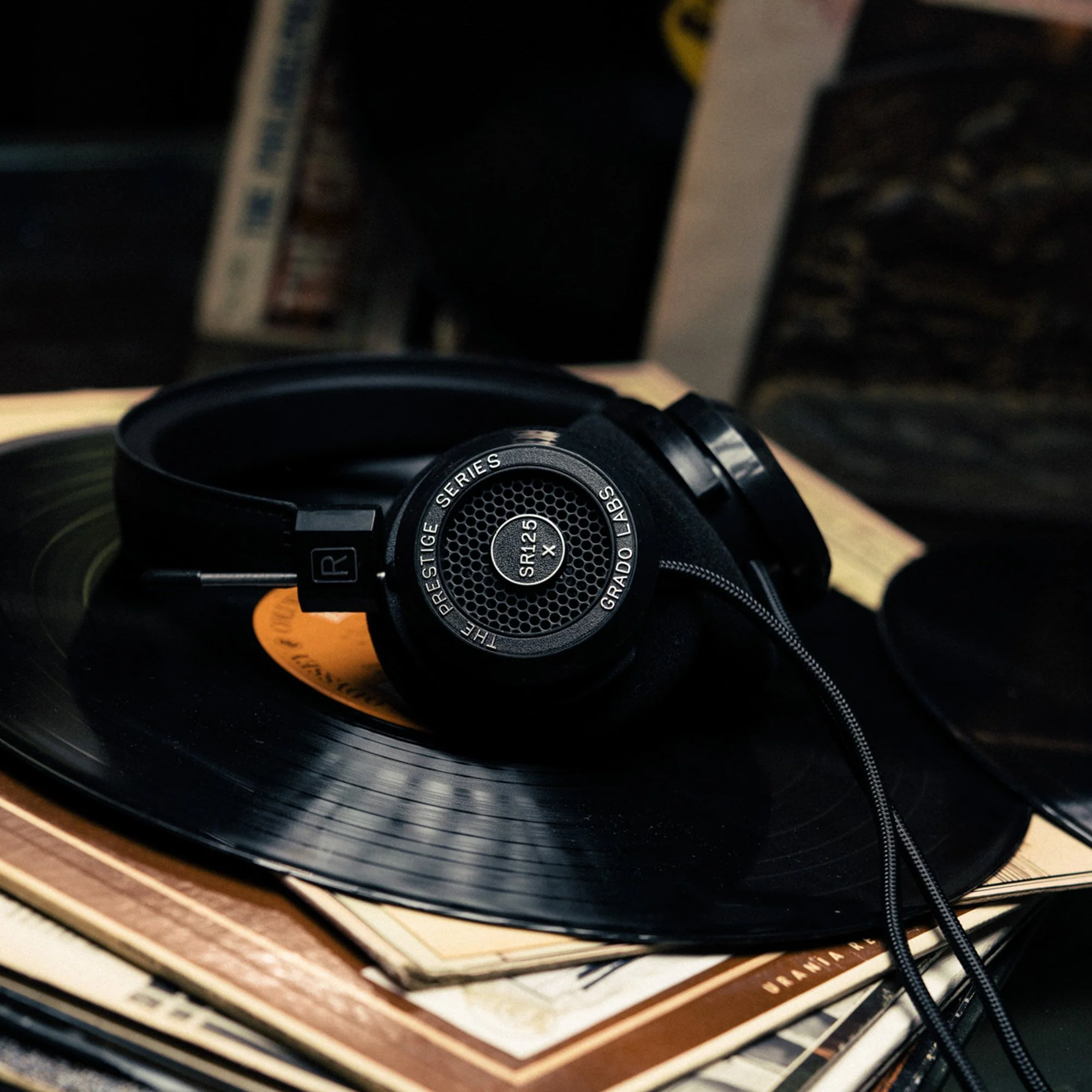Grado SR125x Prestige Series Headphones - Image 7