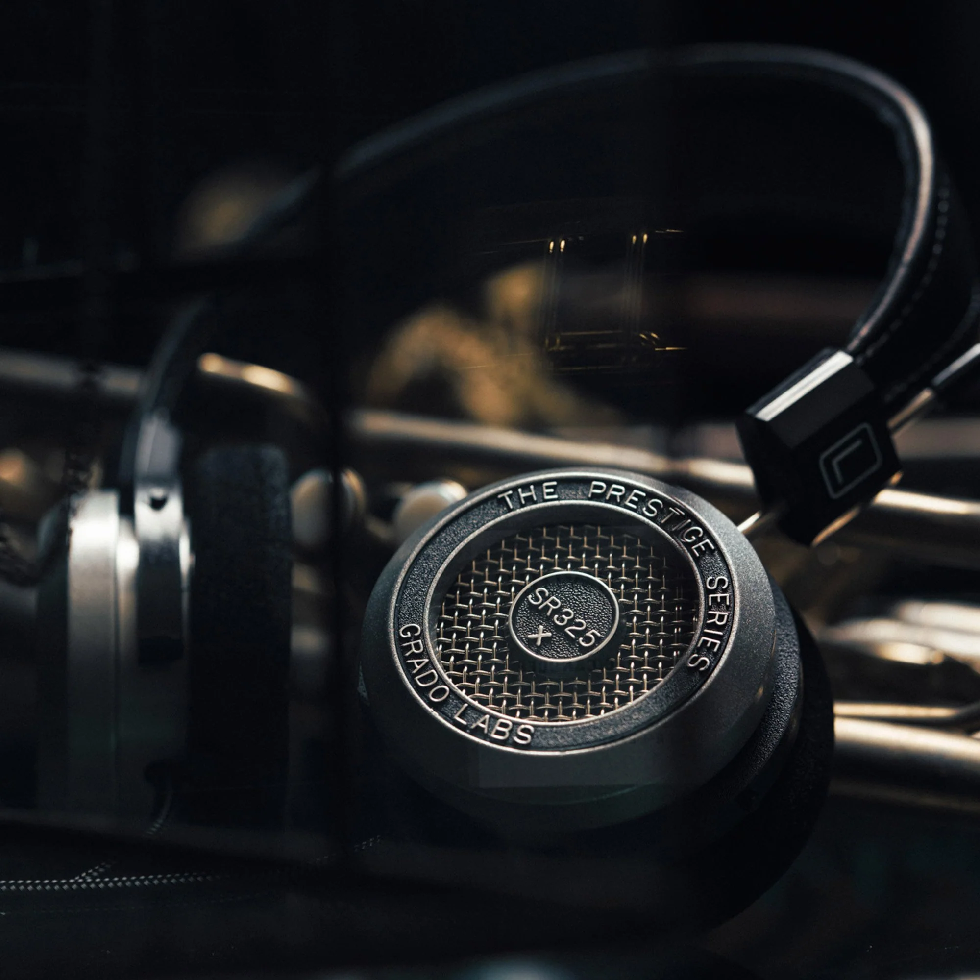 Grado SR325x Prestige Series Headphones - Image 8
