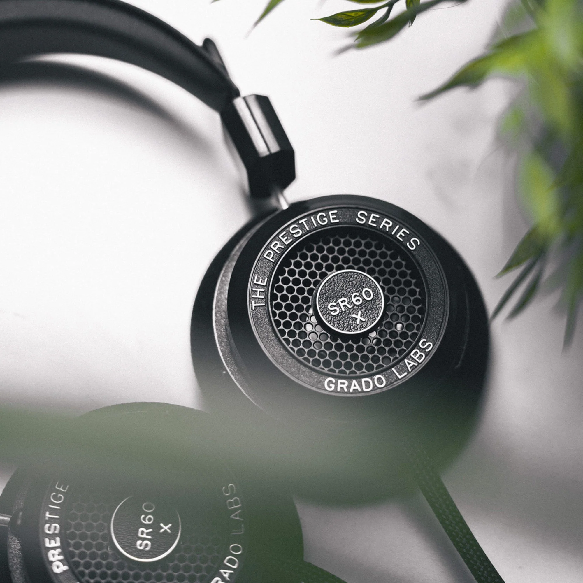 Grado SR60x Prestige Series Headphones - Image 15