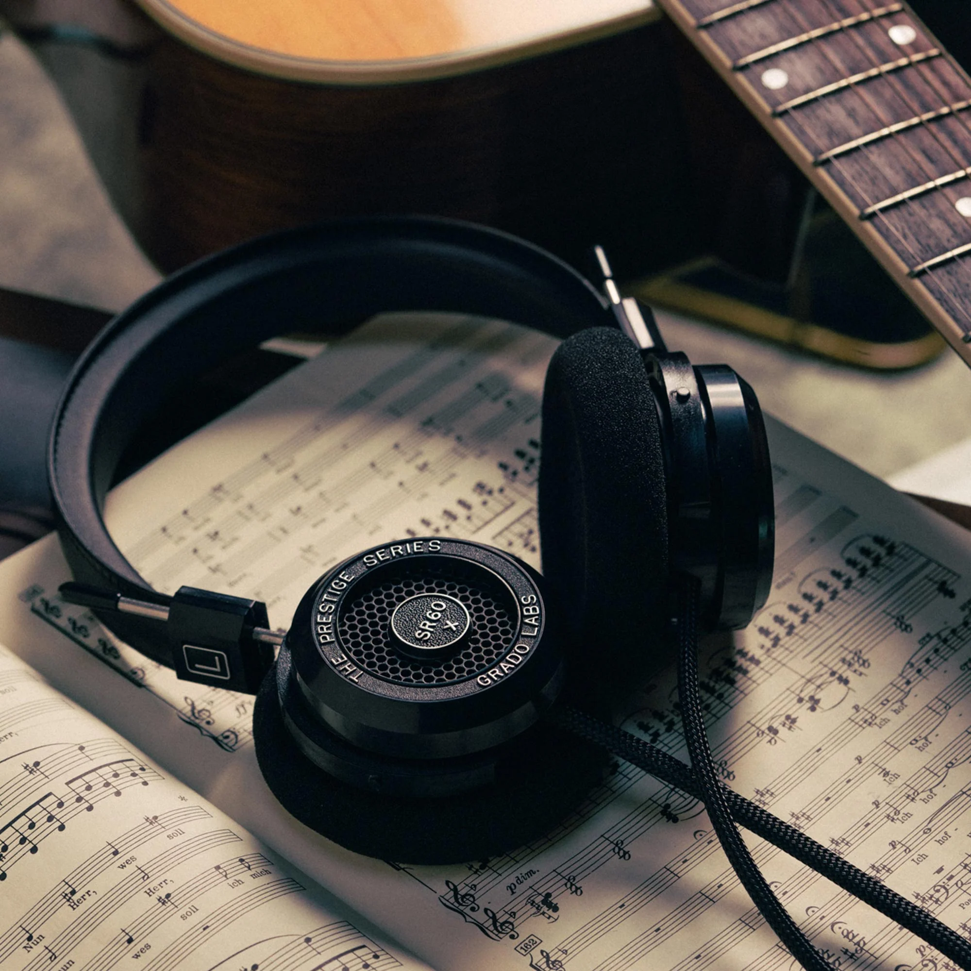 Grado SR60x Prestige Series Headphones - Image 7