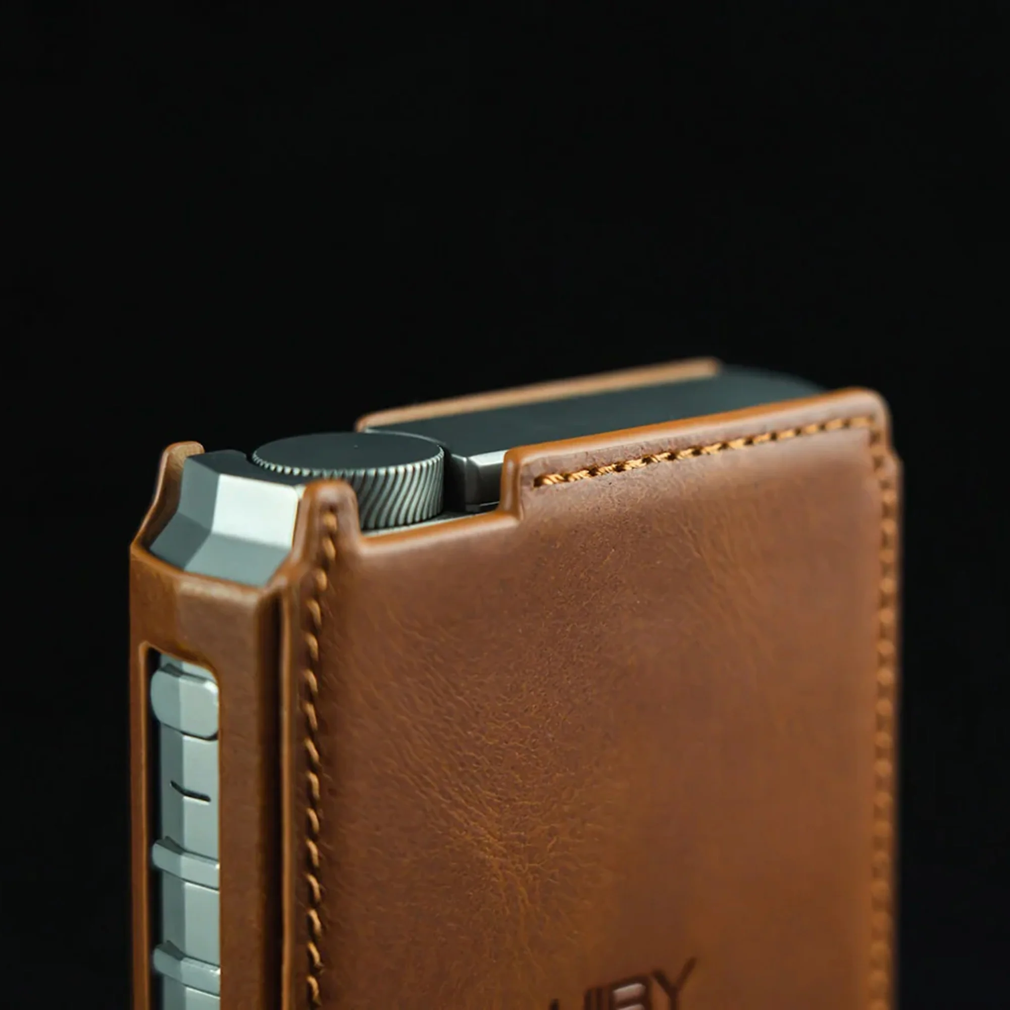 HiBy RS8 Leather Case - Image 2