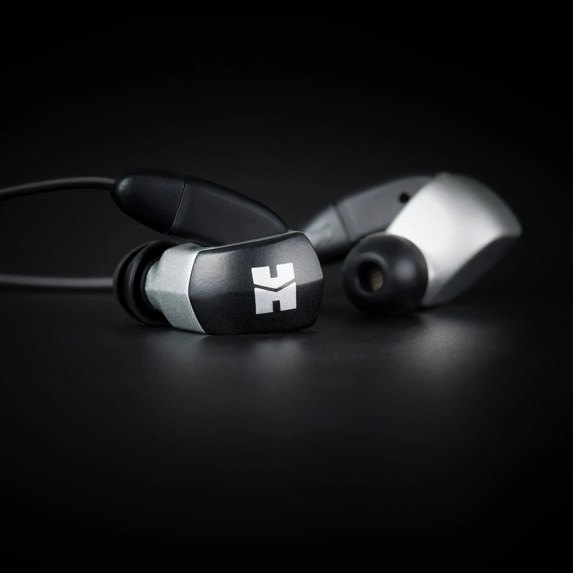 HIFIMAN RE-2000 In-Ear Headphones - Image 3