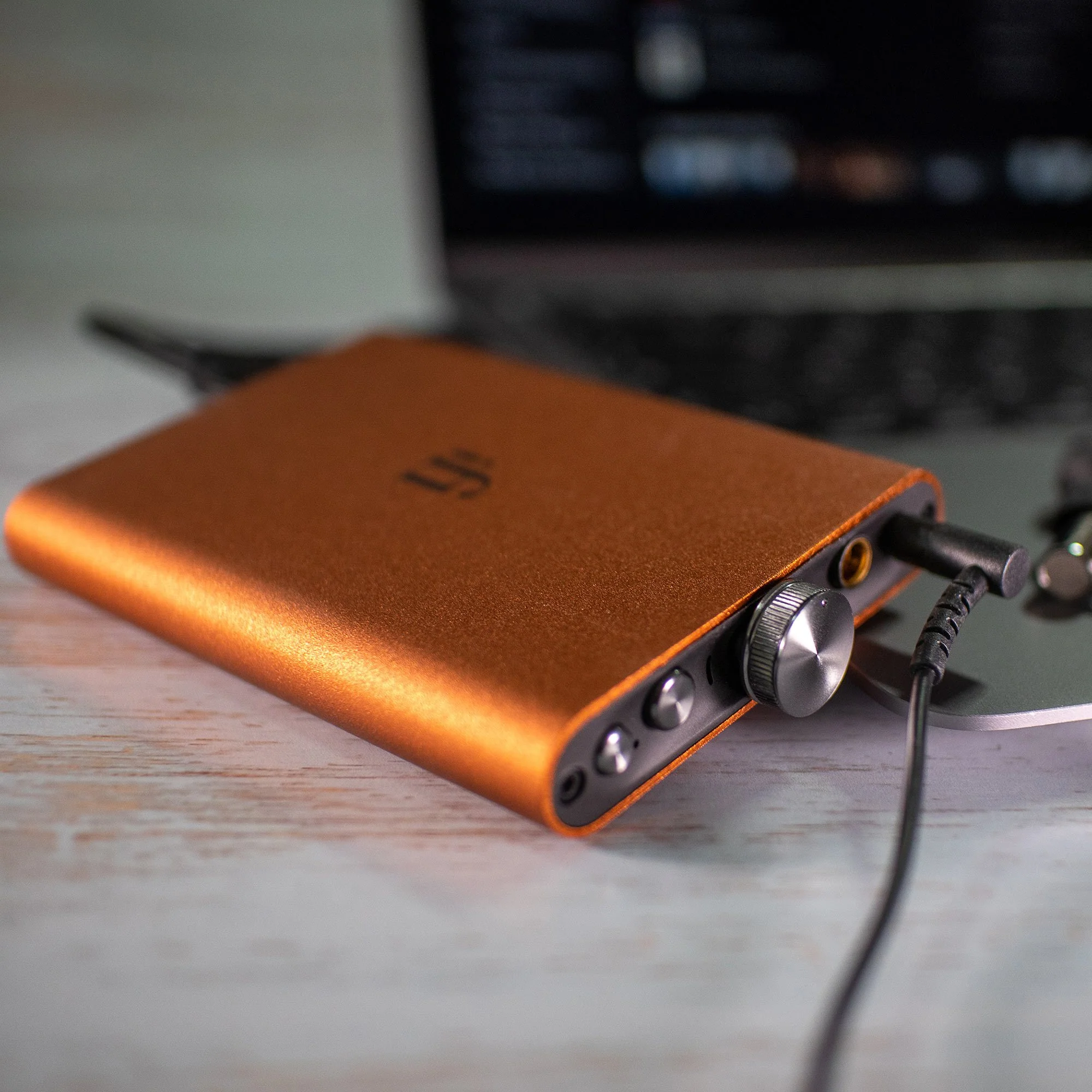 iFi audio hip-dac2 Portable Headphone Amp & DAC - Image 13
