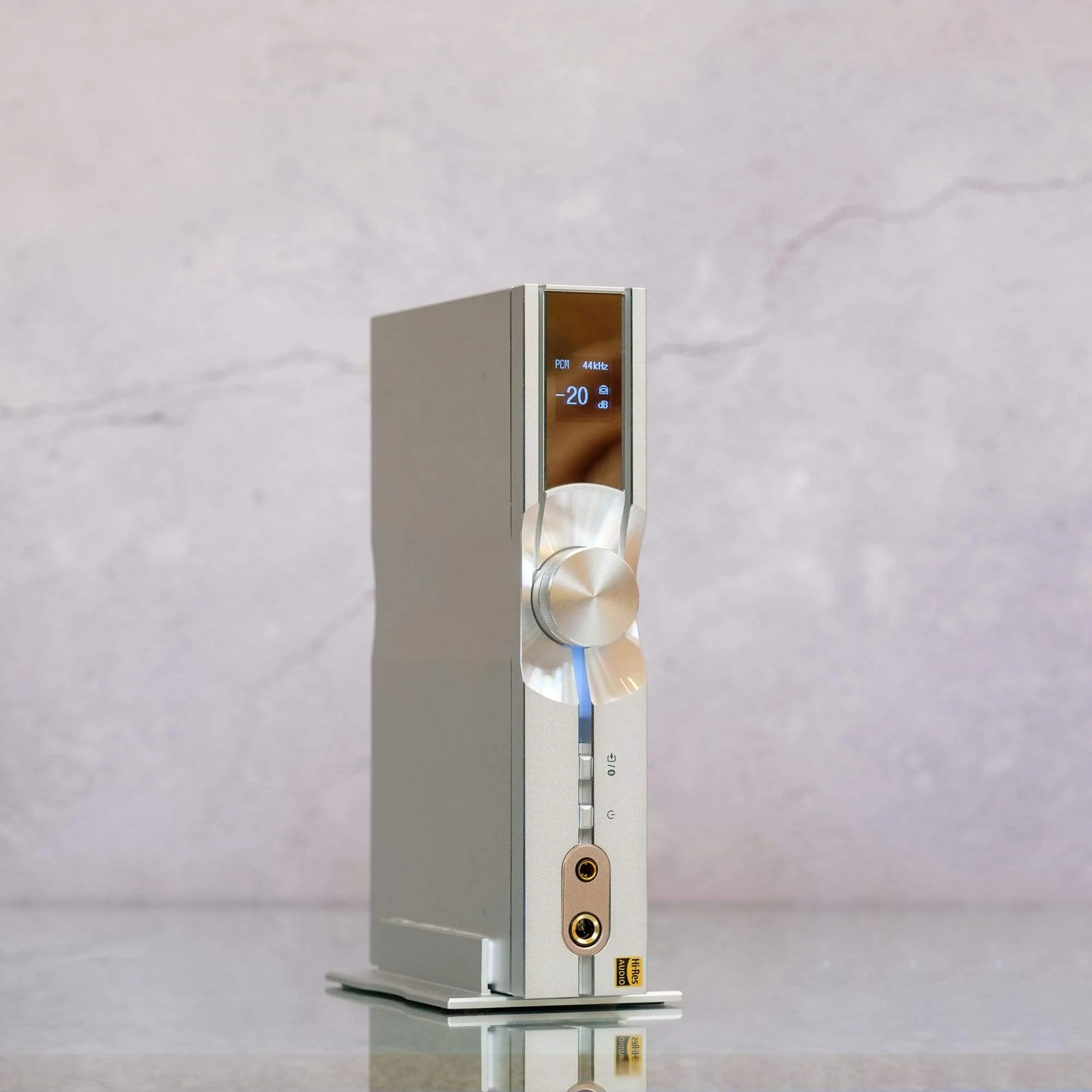iFi audio neo iDSD Desktop Headphone Amp and DAC - Image 20