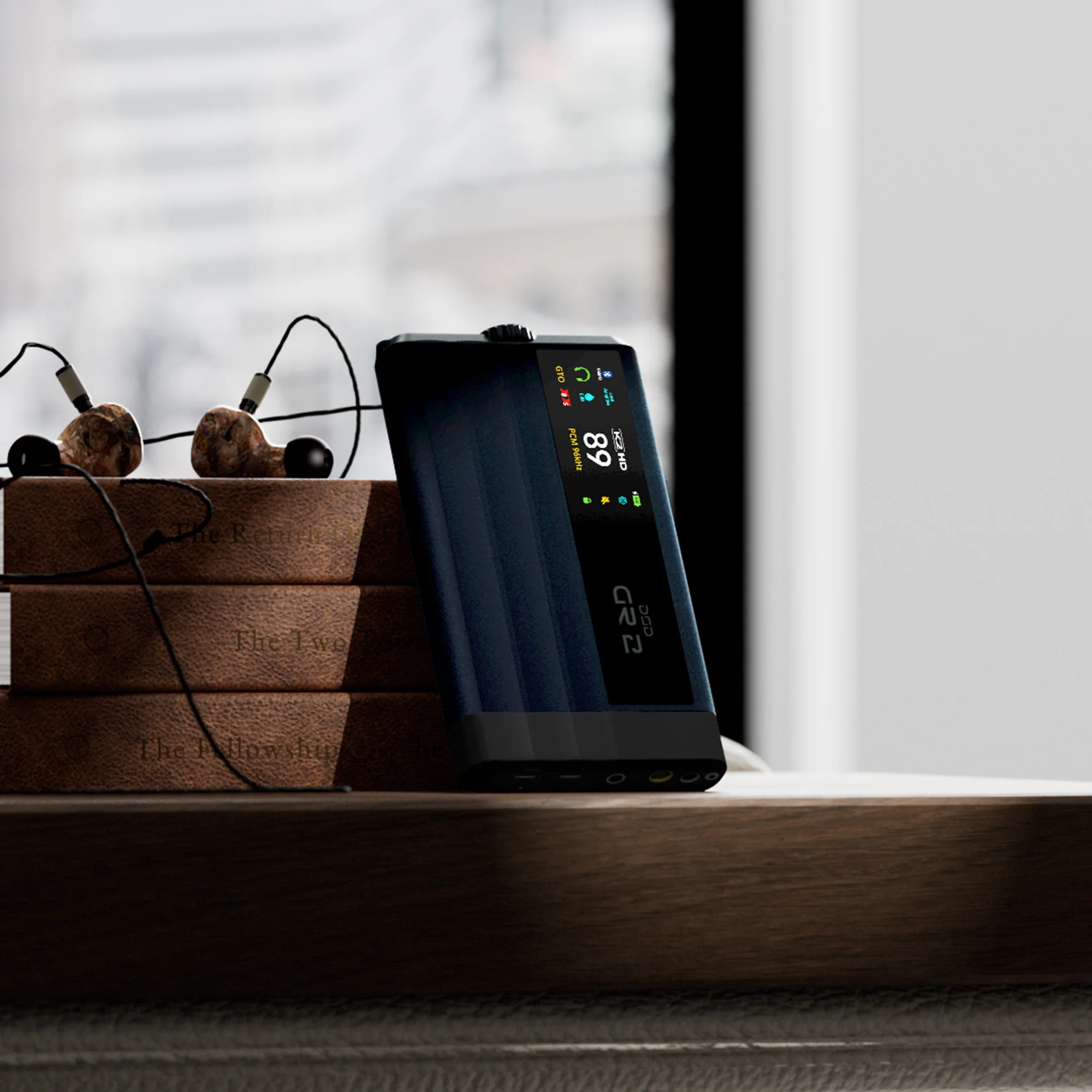 iFi iDSD GR 2 Ultra-Res Portable DAC / Headphone Amplifier - Image 11