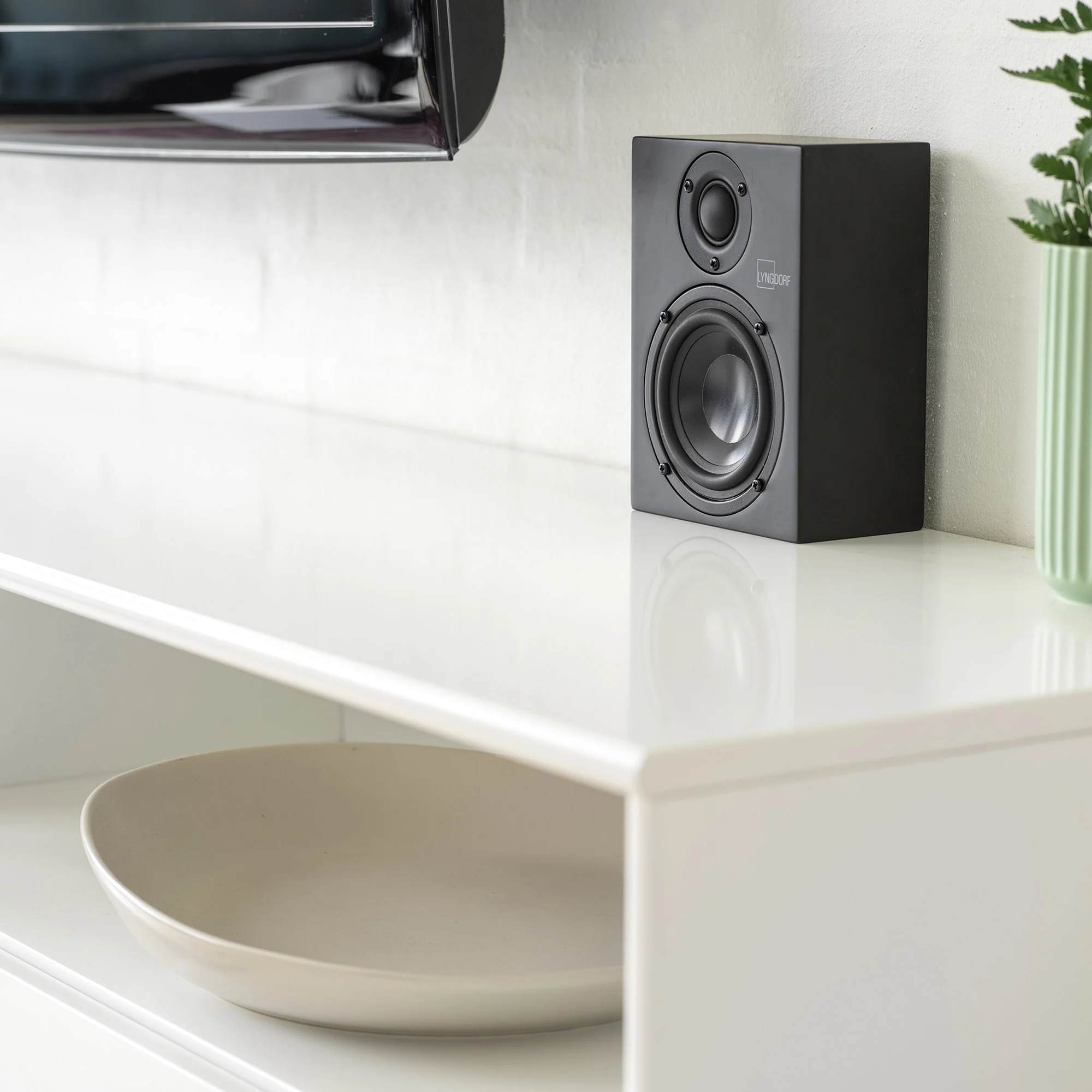 Lyngdorf MH-3 Satellite Speakers with Gabriel fabric cover - Image 5