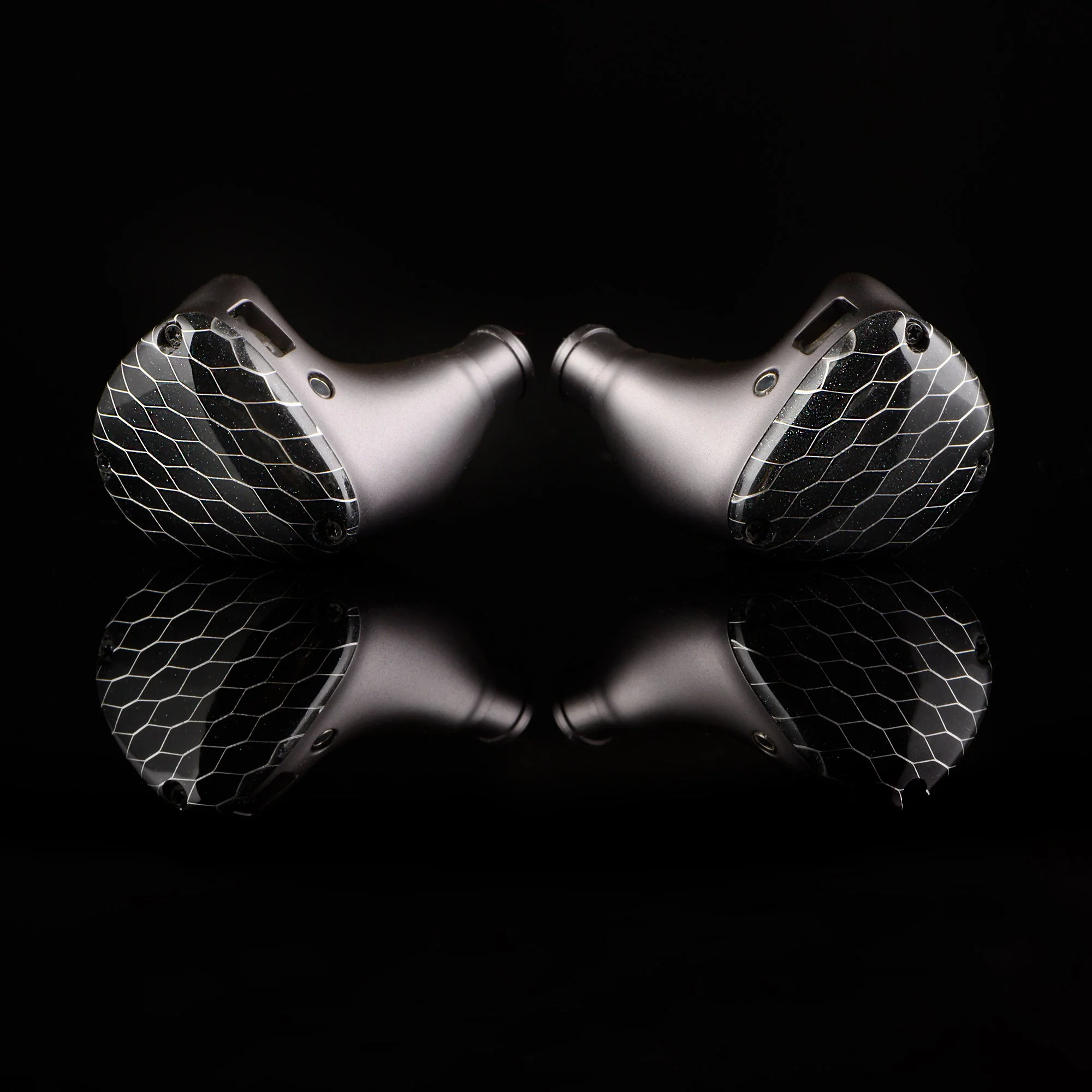 Noble Audio Zephyr Hybrid Universal In Ear Monitor - Image 4