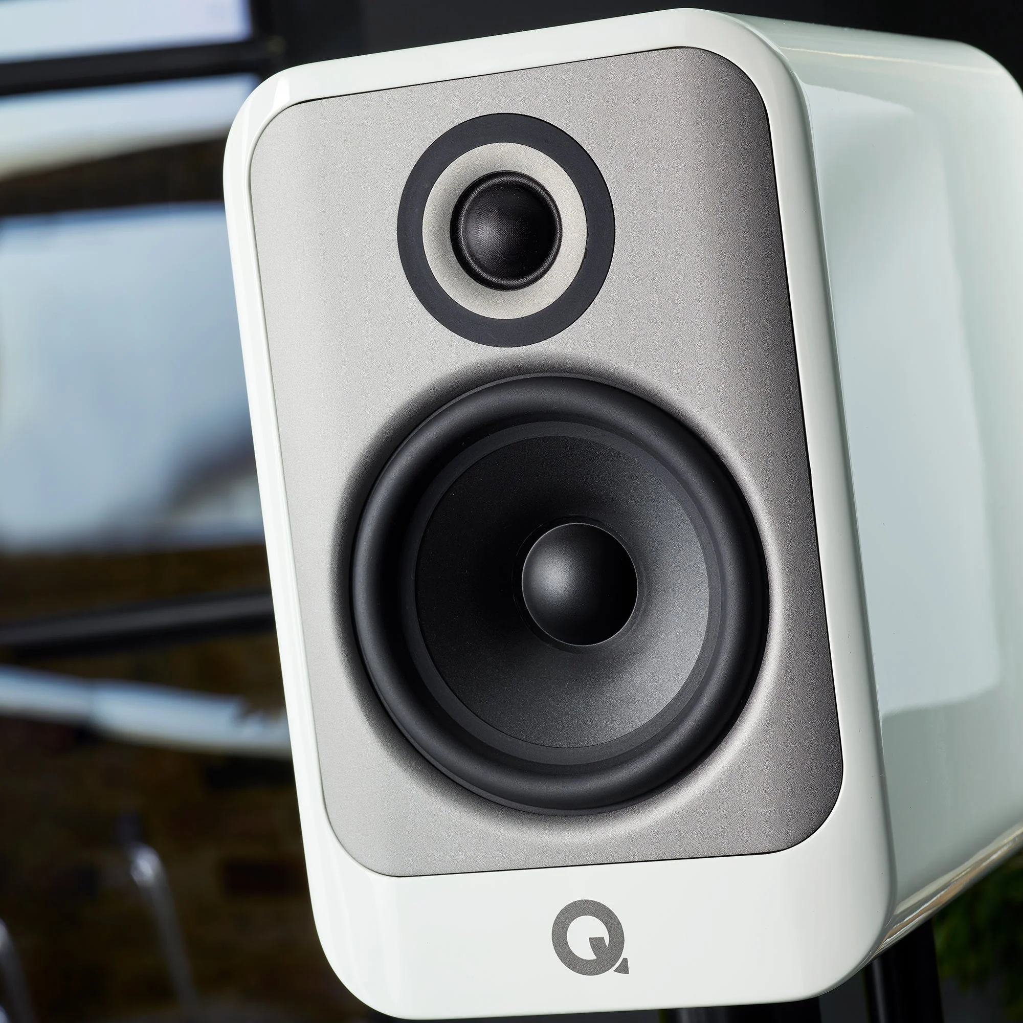 Q Acoustics Concept 30 Bookshelf Speakers - Image 13