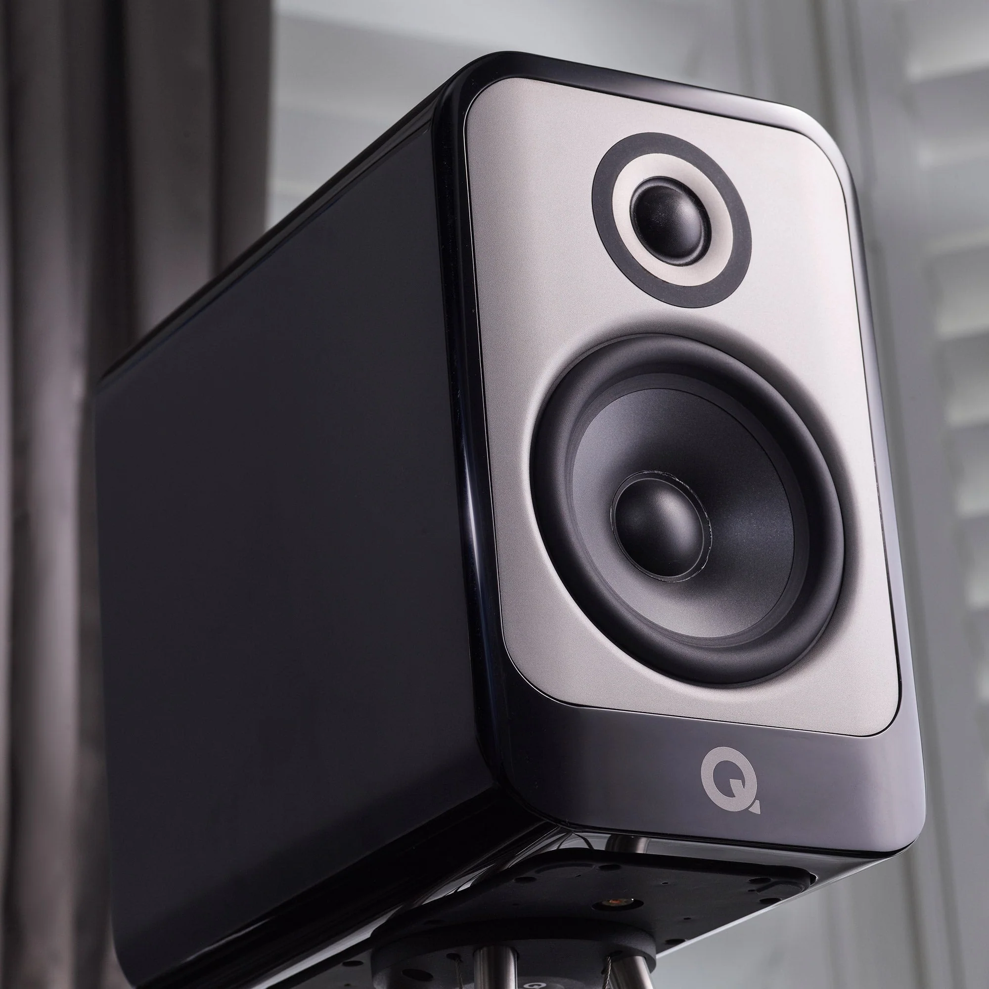 Q Acoustics Concept 30 Bookshelf Speakers - Image 4