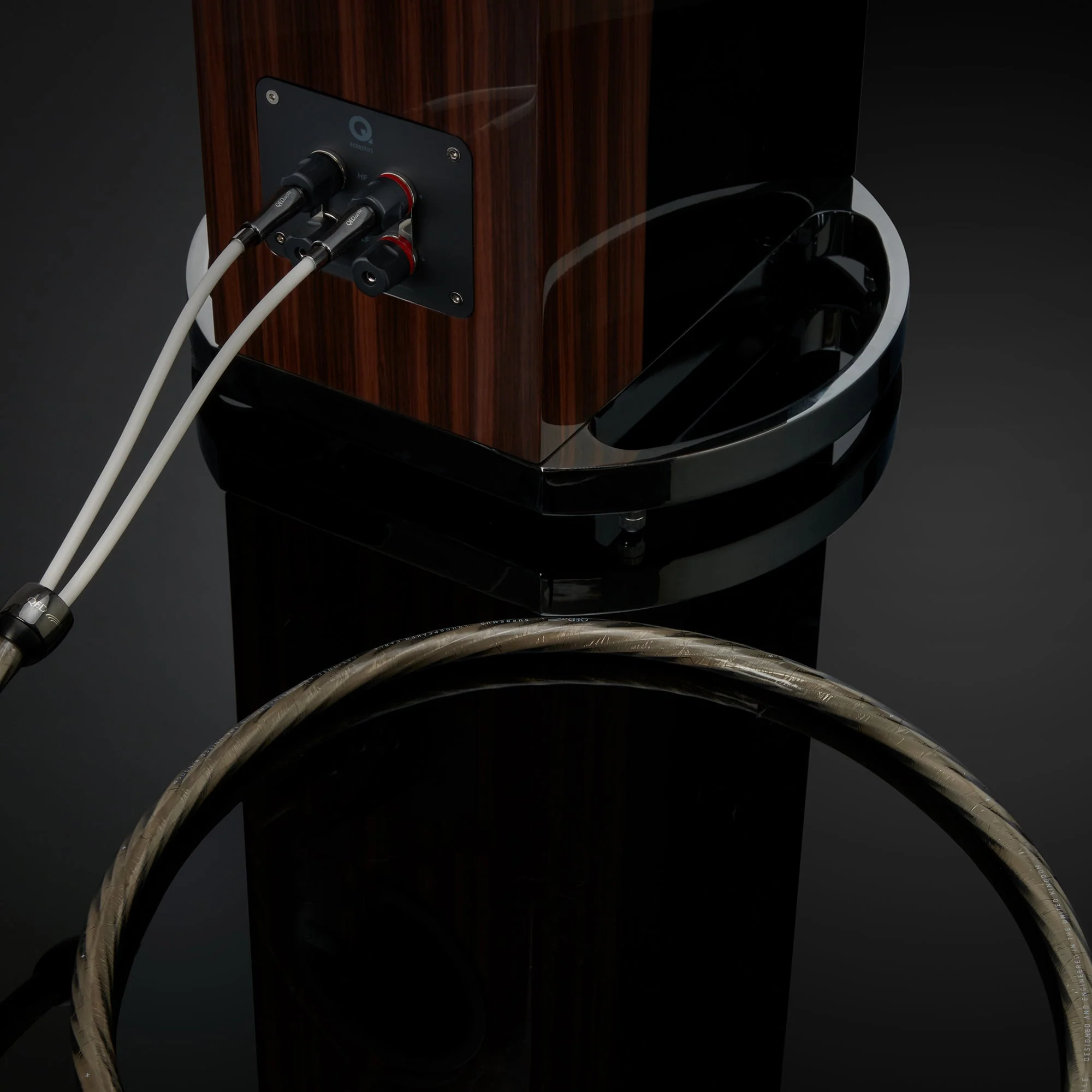 QED Supremus Zr Speaker Cable Banana Pair - Image 14