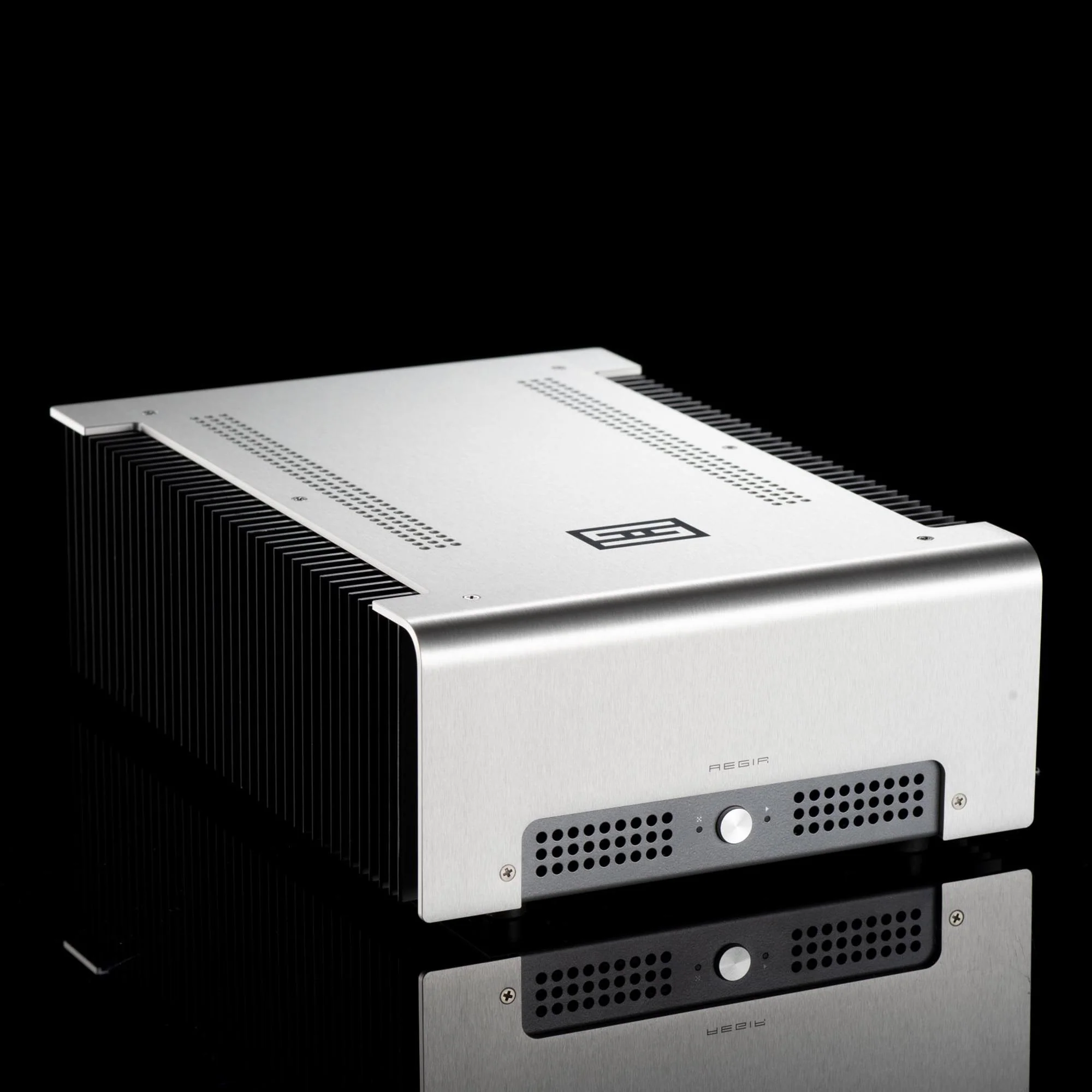 Schiit Audio Aegir 2F Power Amplifier - Image 2