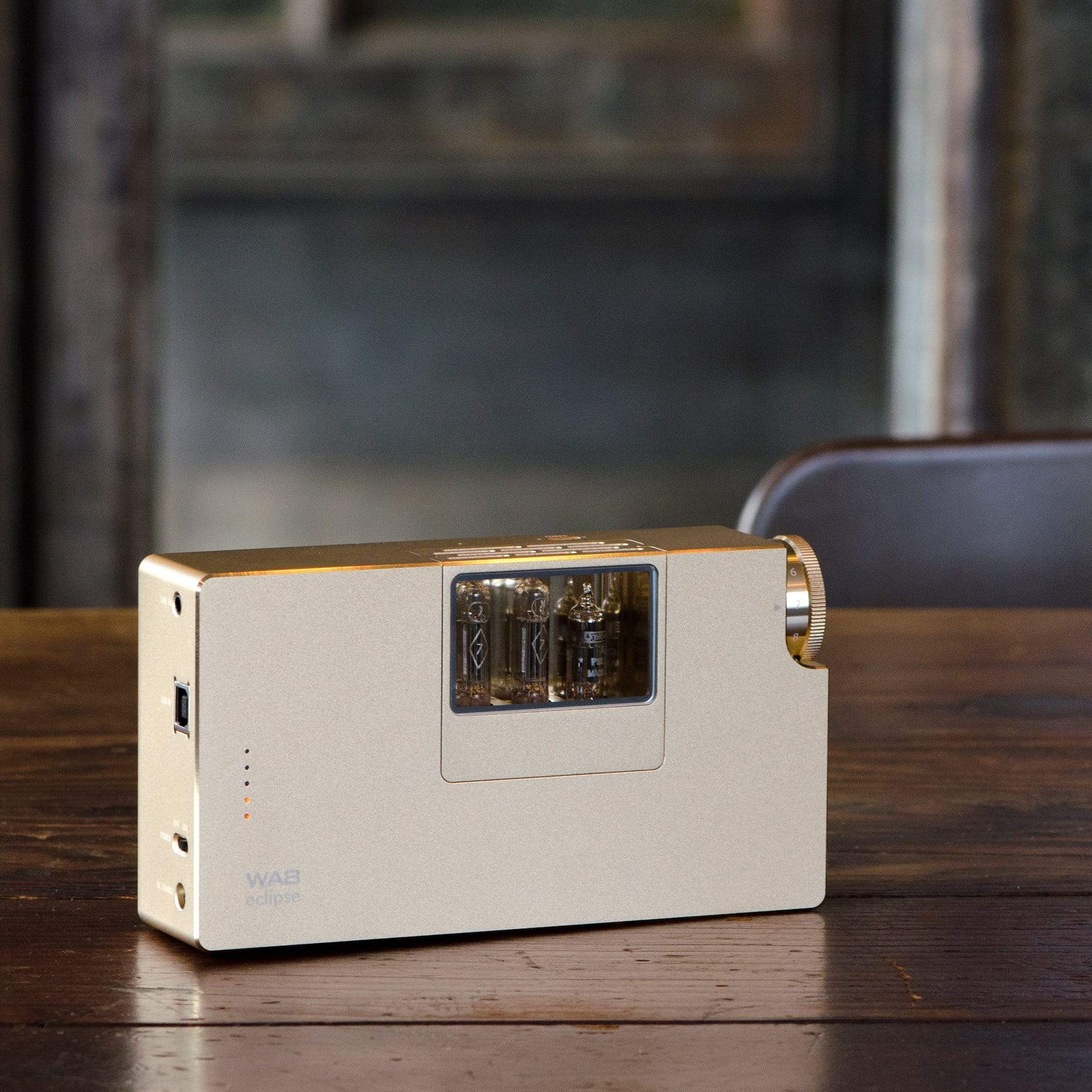 Woo Audio WA8 Eclipse Battery Operated DAC and Amp Gold - Image 5